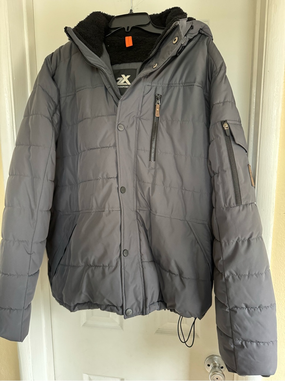 Men's Quilted Hooded Winter Jacket - Gray